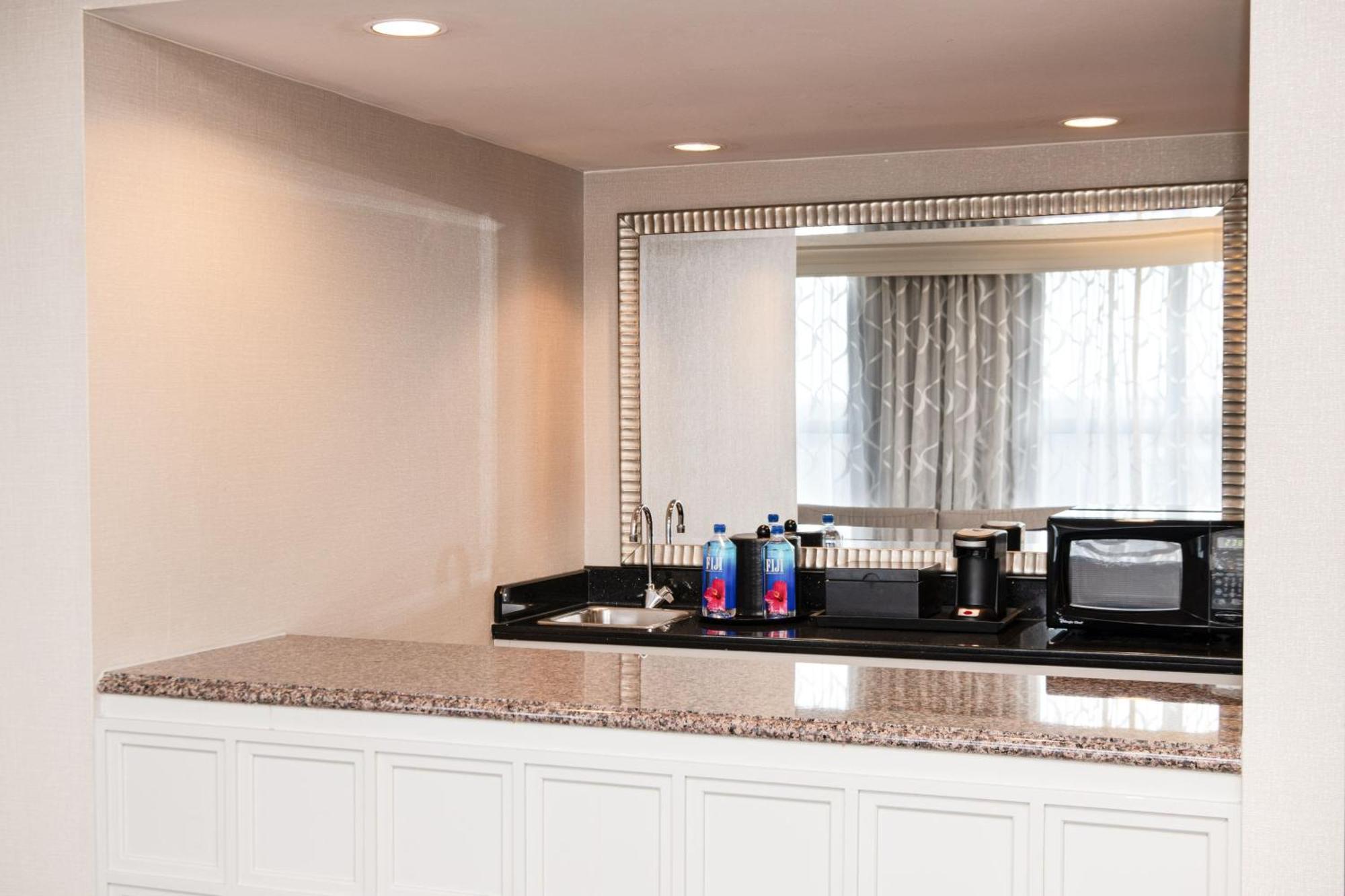 Chicago Marriott Suites Deerfield Extérieur photo